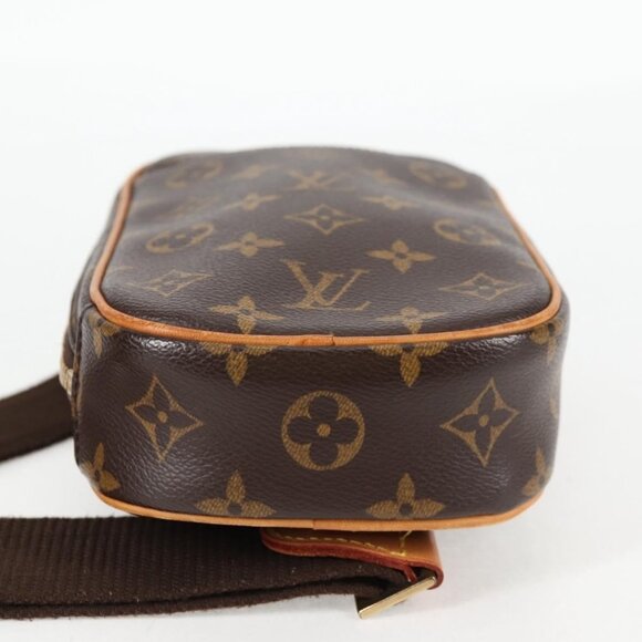 LOUIS VUITTON Monogram Pochette Gange Shoulder Bag M51870 LV Auth yk18953V - Picture 6 of 16